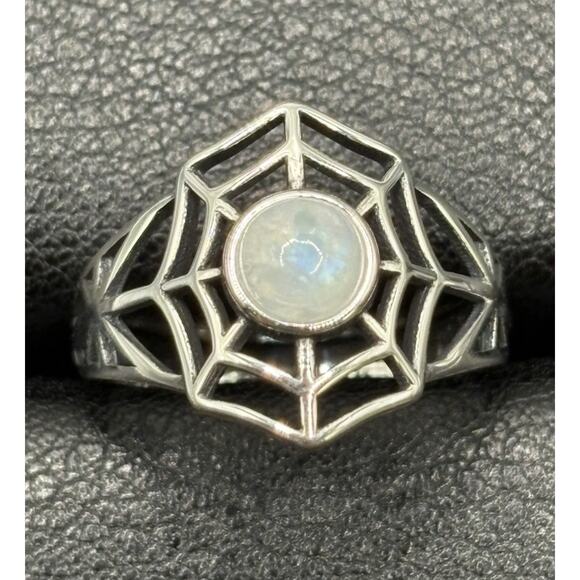 New Condition Sterling Silver Moonstone Spiderweb Ring Size 6 - Picture 1 of 10